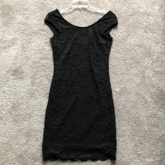 Black lace overlay dress - Picture 1 of 3